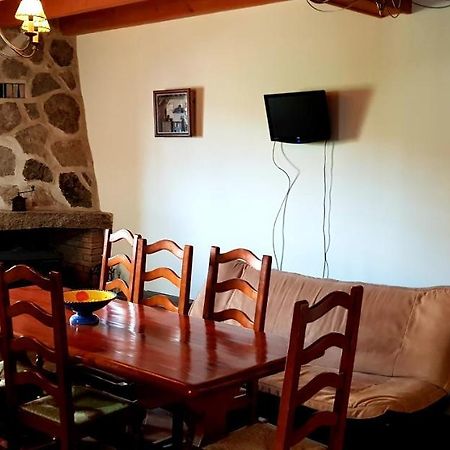 Casa Rural Tio Carlillos Hoyos del Espino Luaran gambar